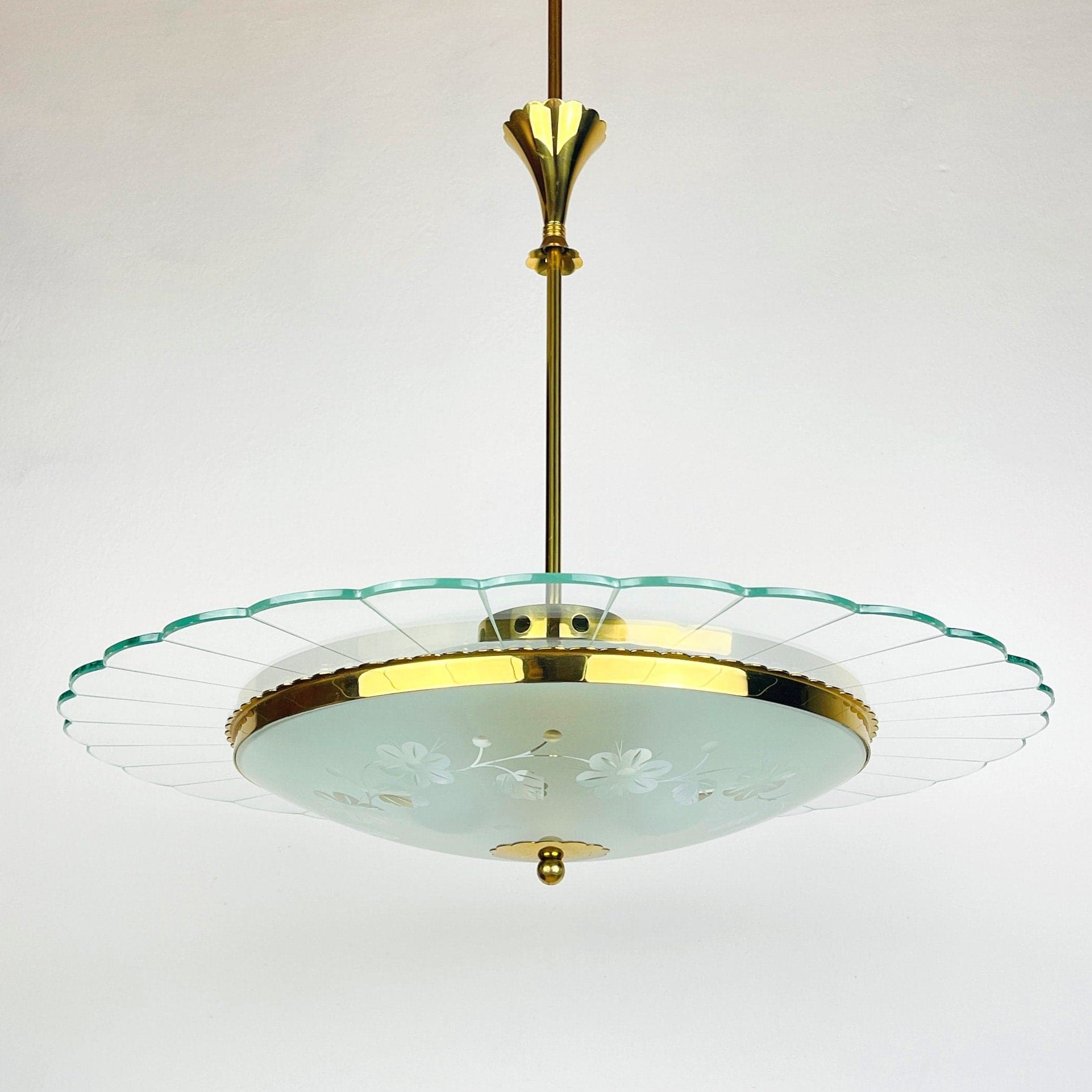 Vintage Fontana Arte Disk Chandelier by Pietro Chiesa, 1940s Italian Lighting