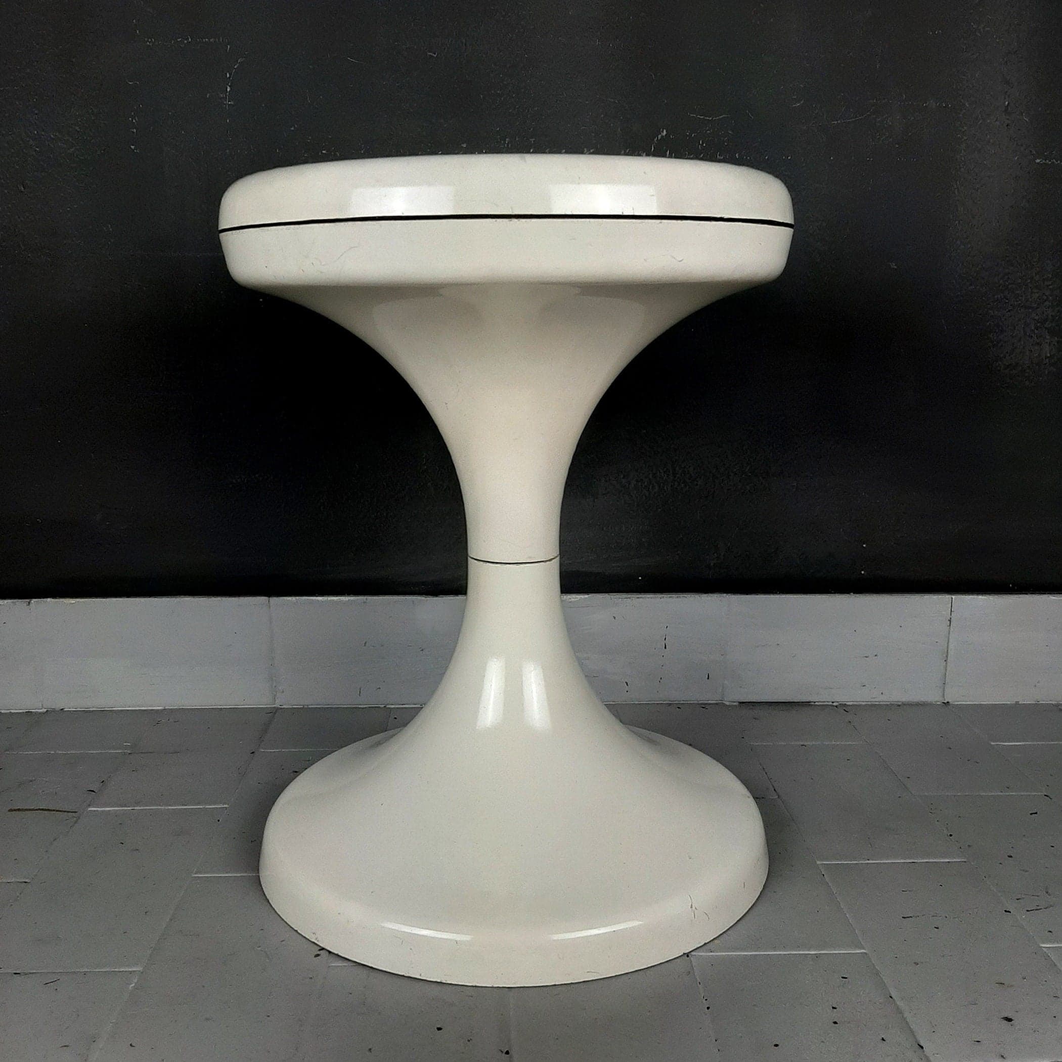 Vintage White Plastic Mushroom Stool - Mid-Century Modern Meblo Yugoslavia
